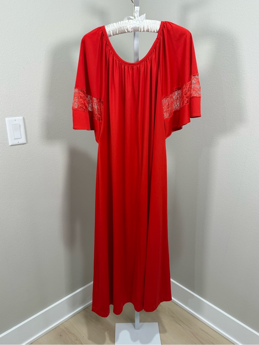 Vintage Red Angel Sleeve Maxi Dress Lace Inset Boho Lounge Nightgown